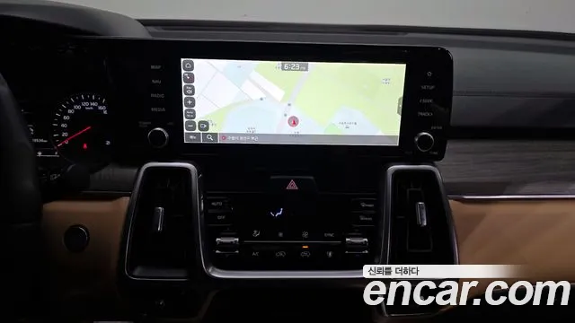 Kia Sorento 2021 — фото 14