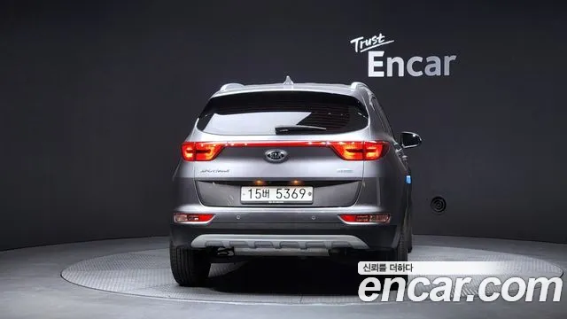 Kia Sportage 2018 — фото 4