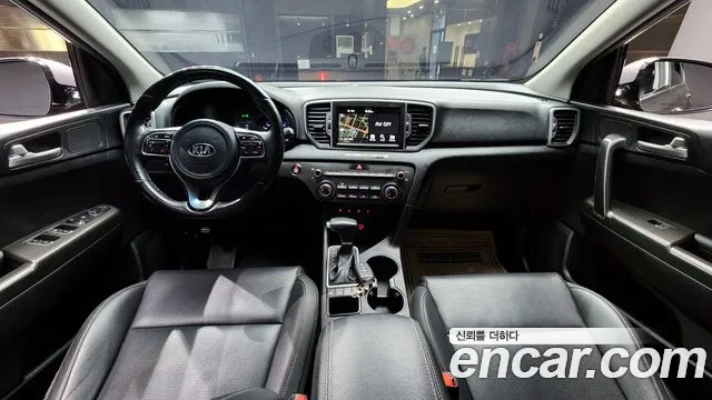 Kia Sportage 2018 — фото 7