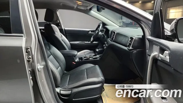 Kia Sportage 2018 — фото 10
