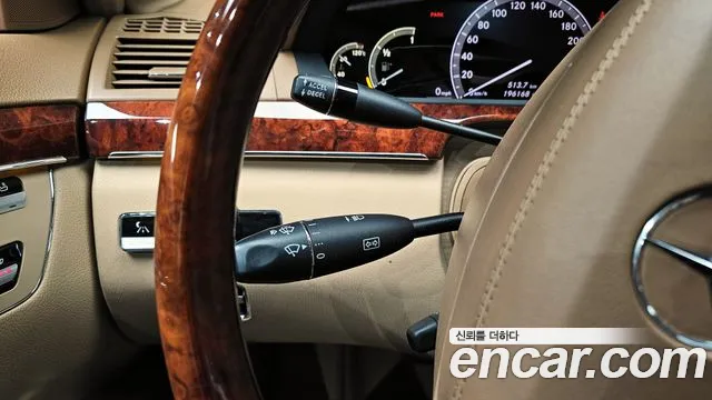 Mercedes-Benz S-Class 2008 — фото 17