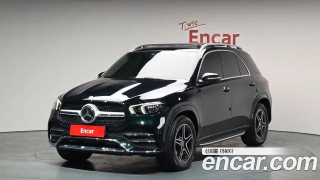Mercedes-Benz GLE-Class 2021 — фото 1