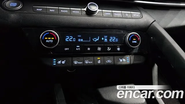 Hyundai AVANTE 2022 — фото 17