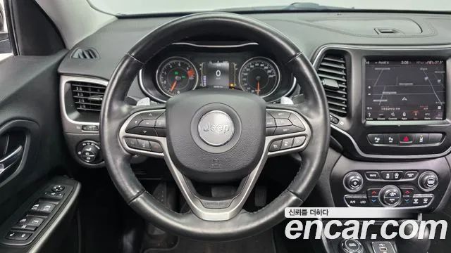 Jeep Cherokee 2019 — фото 13