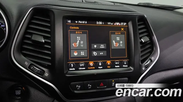 Jeep Cherokee 2019 — фото 17