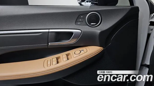 Hyundai Sonata 2020 — фото 13