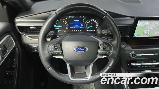 Ford Explorer 2020 — фото 13