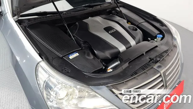 Hyundai Equus 2015 — фото 6