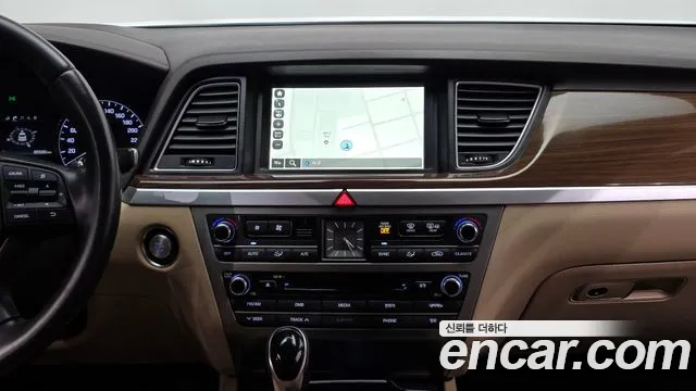 Hyundai Genesis 2016 — фото 14