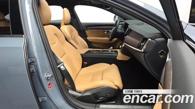 Volvo S90 2021 — фото 11