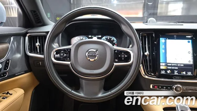Volvo S90 2021 — фото 13
