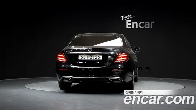 Mercedes-Benz E-Class 2018 — фото 4