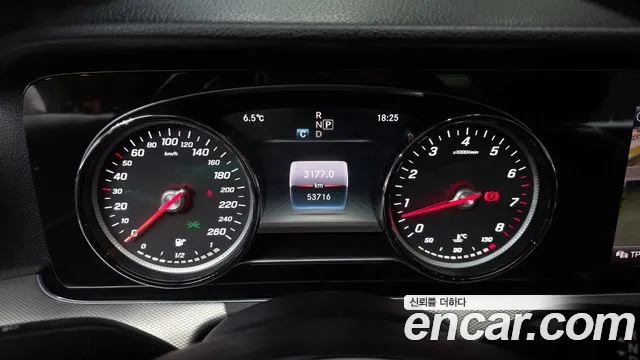 Mercedes-Benz E-Class 2018 — фото 8