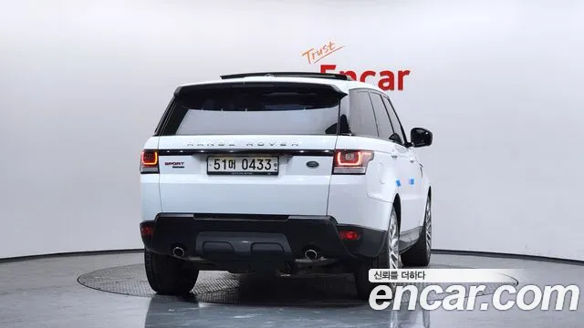 Land Rover Range Rover Sport 2016 — фото 4