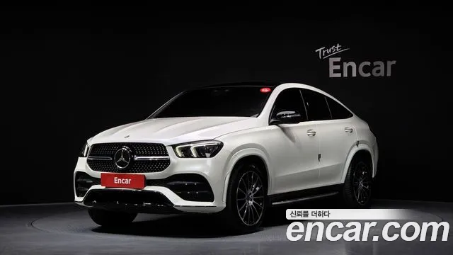 Mercedes-Benz GLE-Class 2022 — фото 1