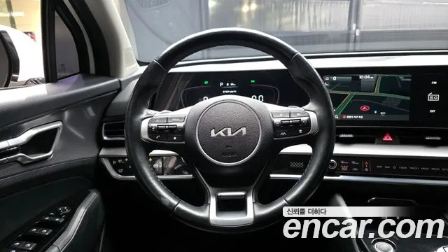 Kia Sportage 2023 — фото 13