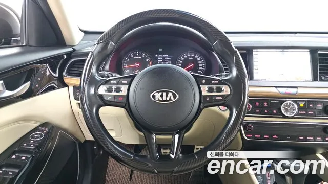 Kia K7 2017 — фото 13