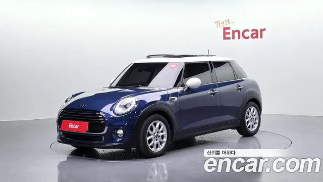 Mini Cooper 2017 — фото 1