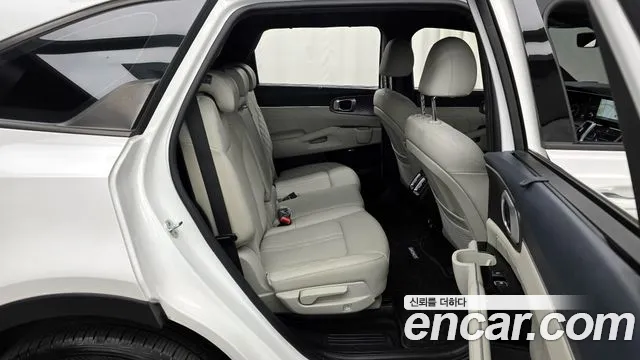 Kia Sorento 2021 — фото 12