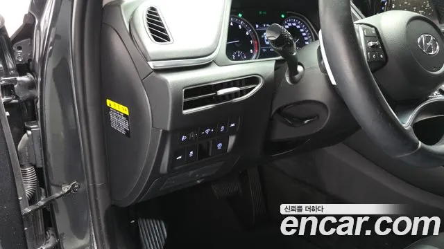 Hyundai Sonata 2020 — фото 13