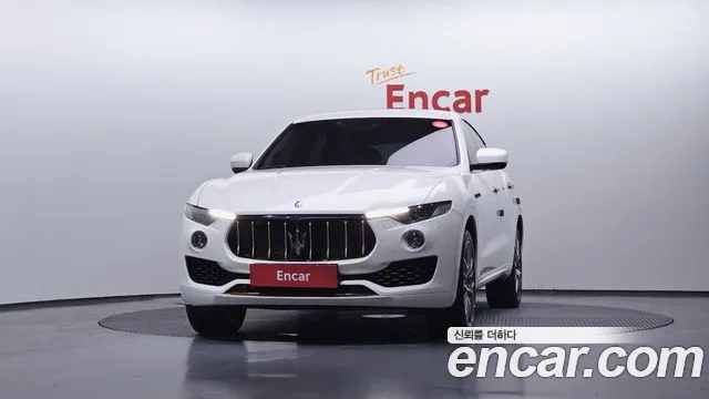 Maserati Levante 2017 — фото 3