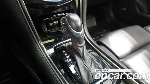 Cadillac ATS 2015 — фото 9