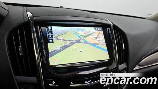 Cadillac ATS 2015 — фото 16
