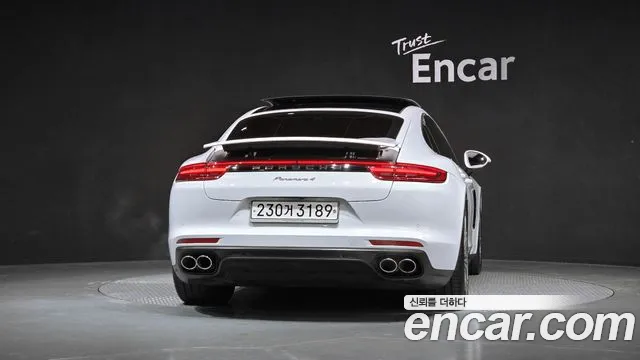 Porsche Panamera 2020 — фото 4