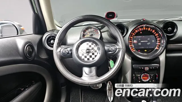 Mini Countryman 2015 — фото 13