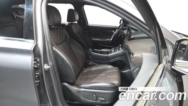 Hyundai Santafe 2021 — фото 10