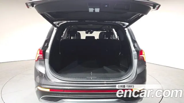Hyundai Santafe 2021 — фото 20