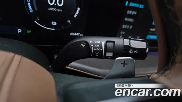 Hyundai Grandeur 2023 — фото 16