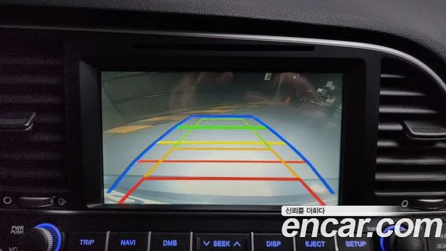 Hyundai AVANTE 2018 — фото 17