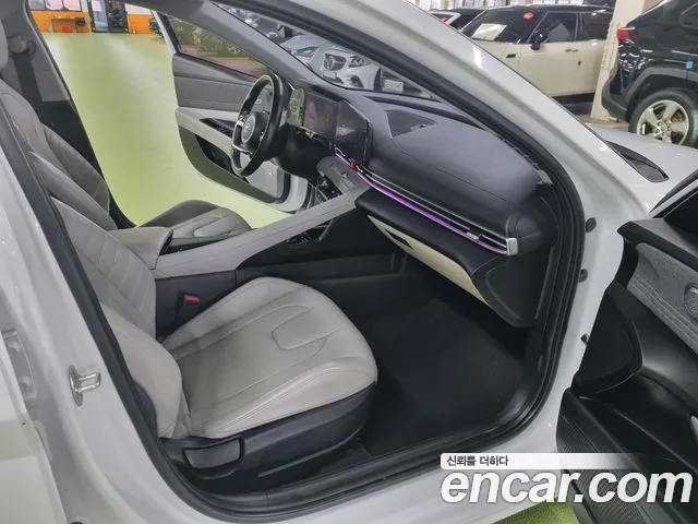 Hyundai AVANTE 2021 — фото 10