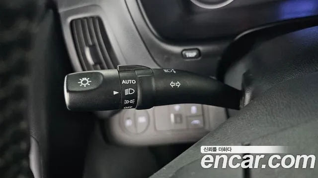 Hyundai Starex 2019 — фото 19