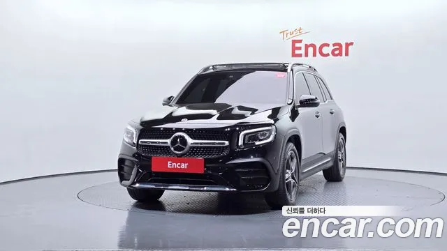 Mercedes-Benz GLB-Class 2023 — фото 3