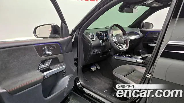 Mercedes-Benz GLB-Class 2023 — фото 11