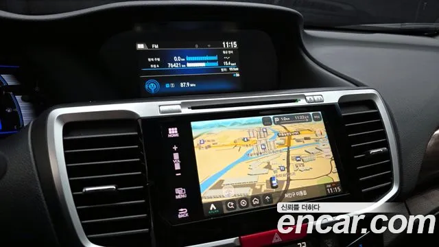 Honda Accord 2017 — фото 15