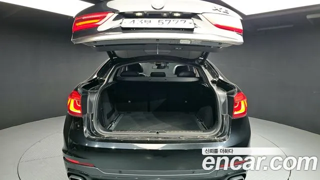 BMW X6 2015 — фото 20