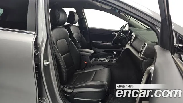 Kia Sportage 2021 — фото 10