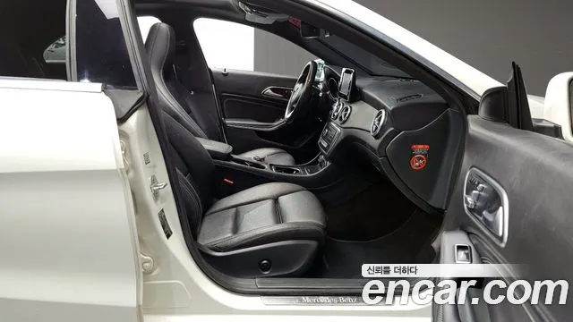 Mercedes-Benz CLA-Class 2018 — фото 11