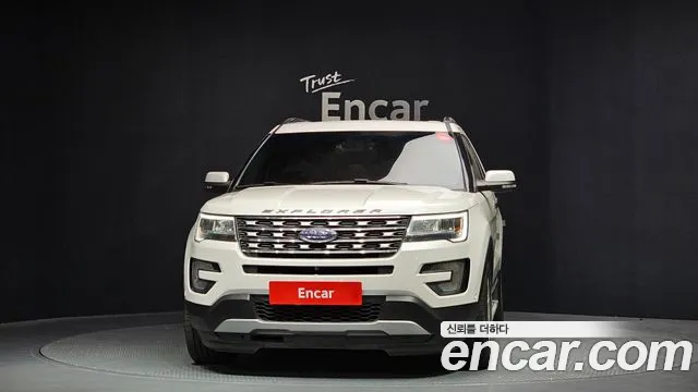 Ford Explorer 2016 — фото 3