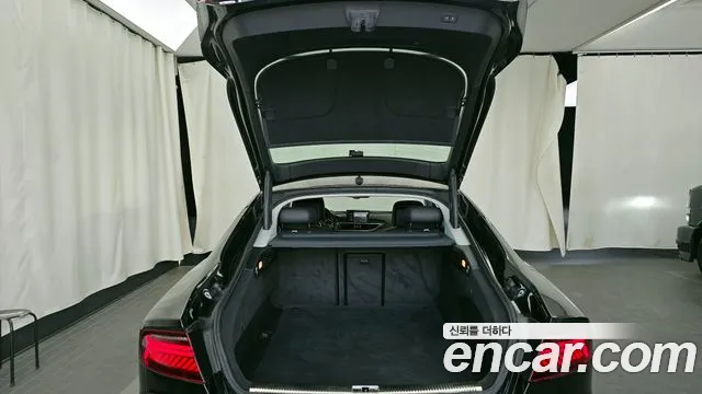 Audi A7 2016 — фото 20