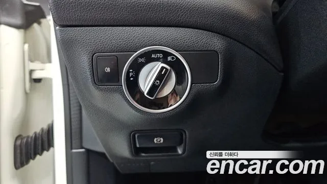 Mercedes-Benz CLA-Class 2014 — фото 17