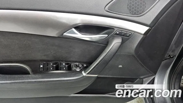 Hyundai i40 2014 — фото 17