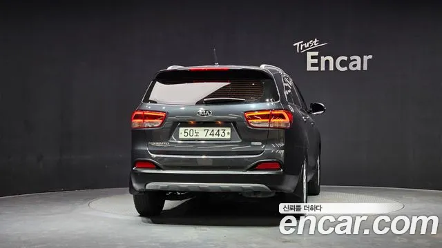 Kia Sorento 2016 — фото 4