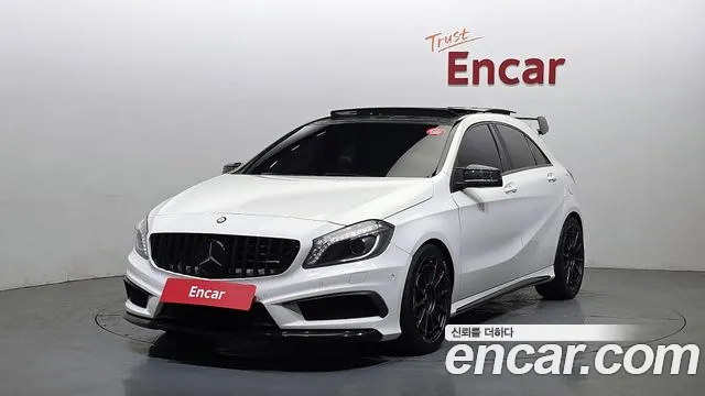 Mercedes-Benz A-Class 2015 — фото 1