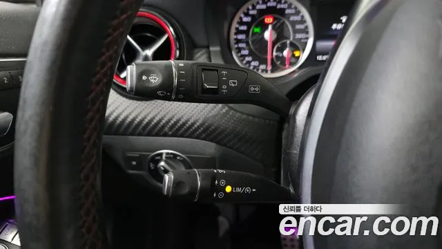 Mercedes-Benz A-Class 2015 — фото 15