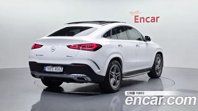 Mercedes-Benz GLE-Class 2022 — фото 2