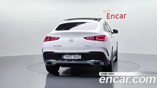 Mercedes-Benz GLE-Class 2022 — фото 4